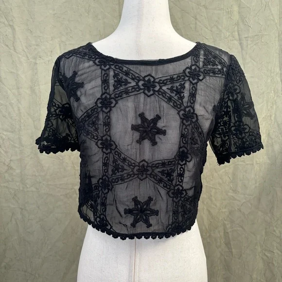 Forever 21 Sheer Black Embroidered Crop Top/ Goth, Witchcore, Royalcore /Small - Picture 1 of 5